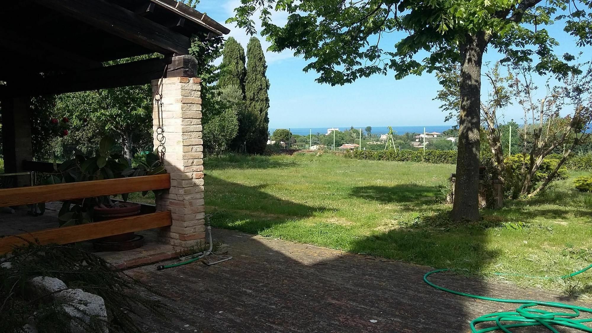 B&B Migliarino Civitanova Marche Luaran gambar